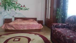 Отель Золота рибка Яремче Семейный номер с ванной комнатой-3